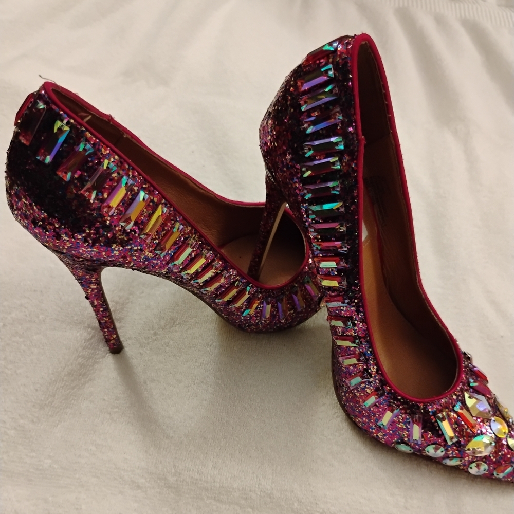 Steve Madden Pumps